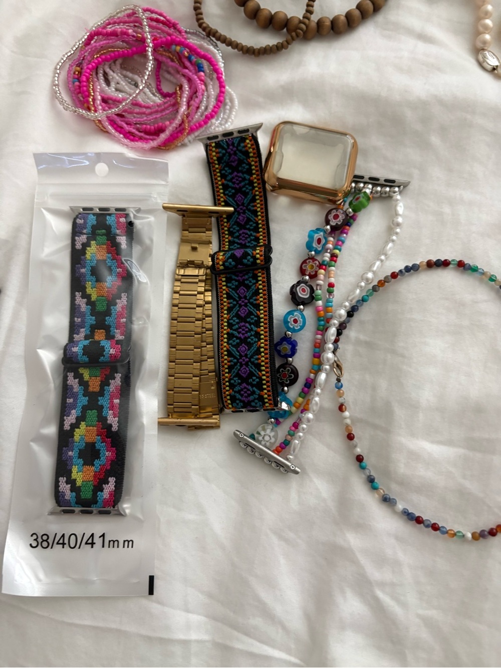Assorted Women's Jewelry Bundle - Picture 4 of 6